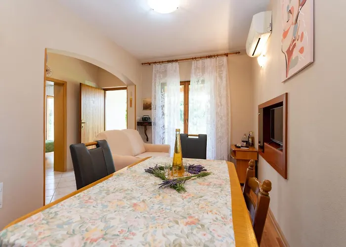 Дом отдыха 2 Bedroom Amazing In *